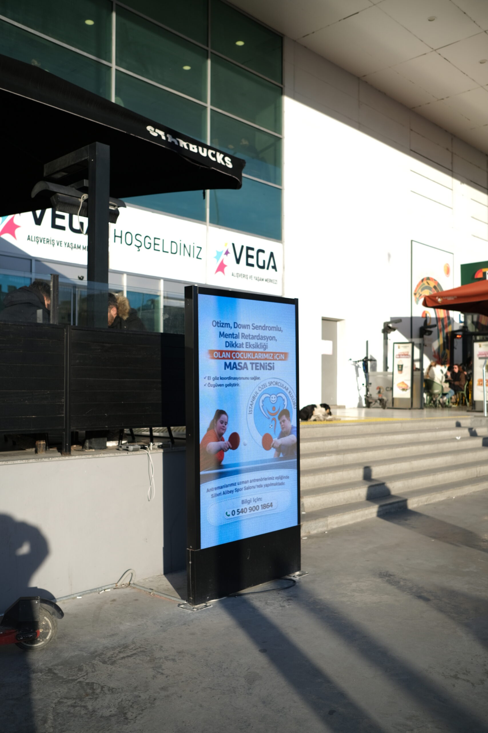 Vega Silivri Led Raket Tek Yön3