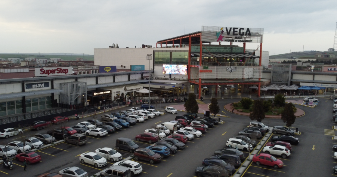 Vega Maxi AVM Dev Led Ekran